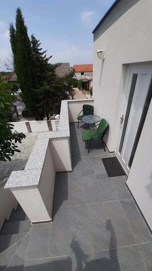 Apartman Sunce Nin Exterior foto